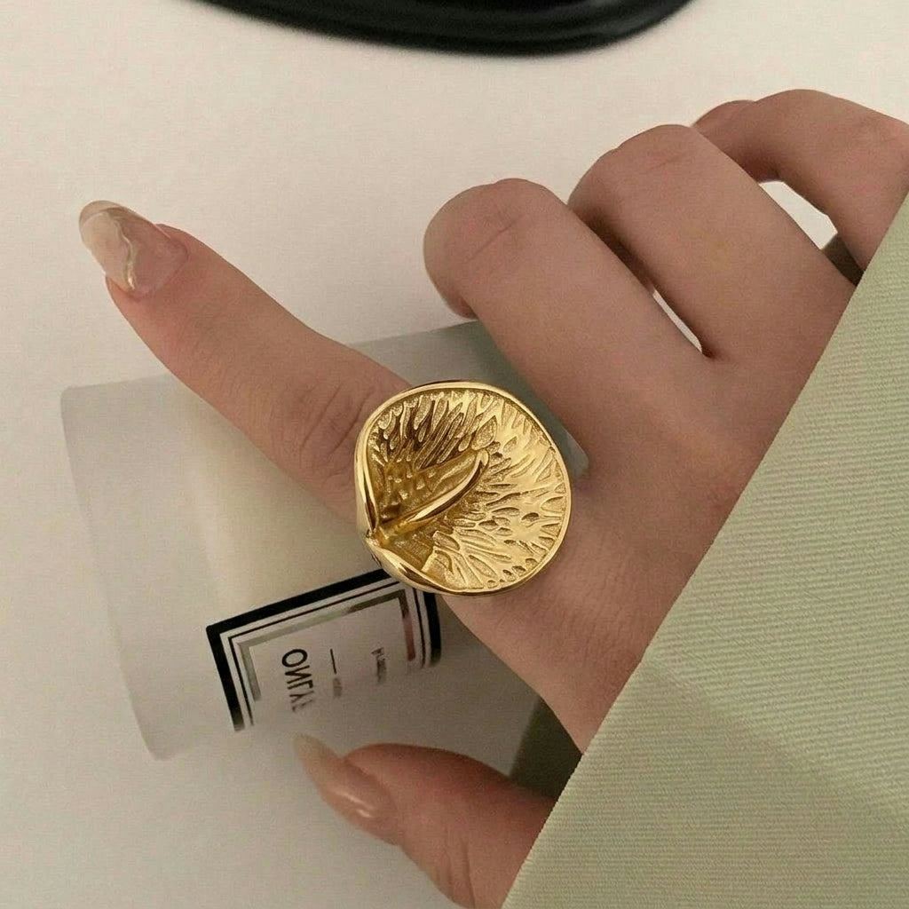 Contour Ring